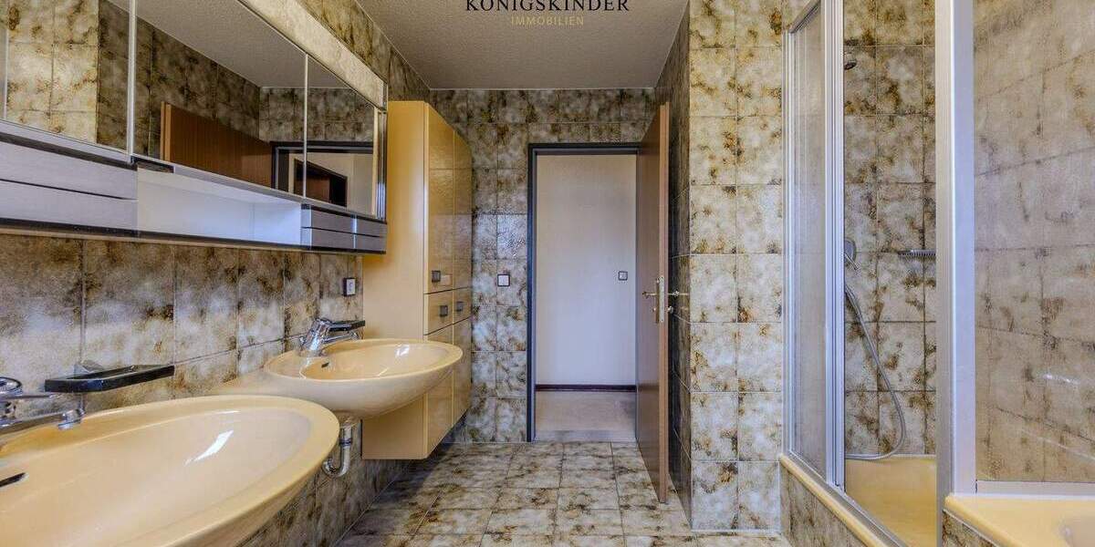 Reihenmittelhaus Leonberg Warmbronn - 6 Zimmer, 160 m&sup2;, 545.000&euro; | Angebot:25732738