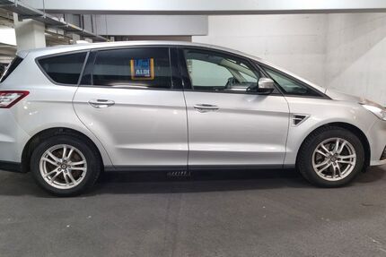 Ford S-Max 191.000 km 13.990 &euro; Esslingen am Neckar 73733
