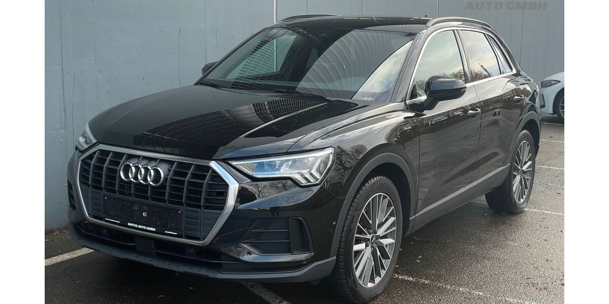 Audi Q3 160.000 km 21.980 &euro; Sindelfingen 71065
