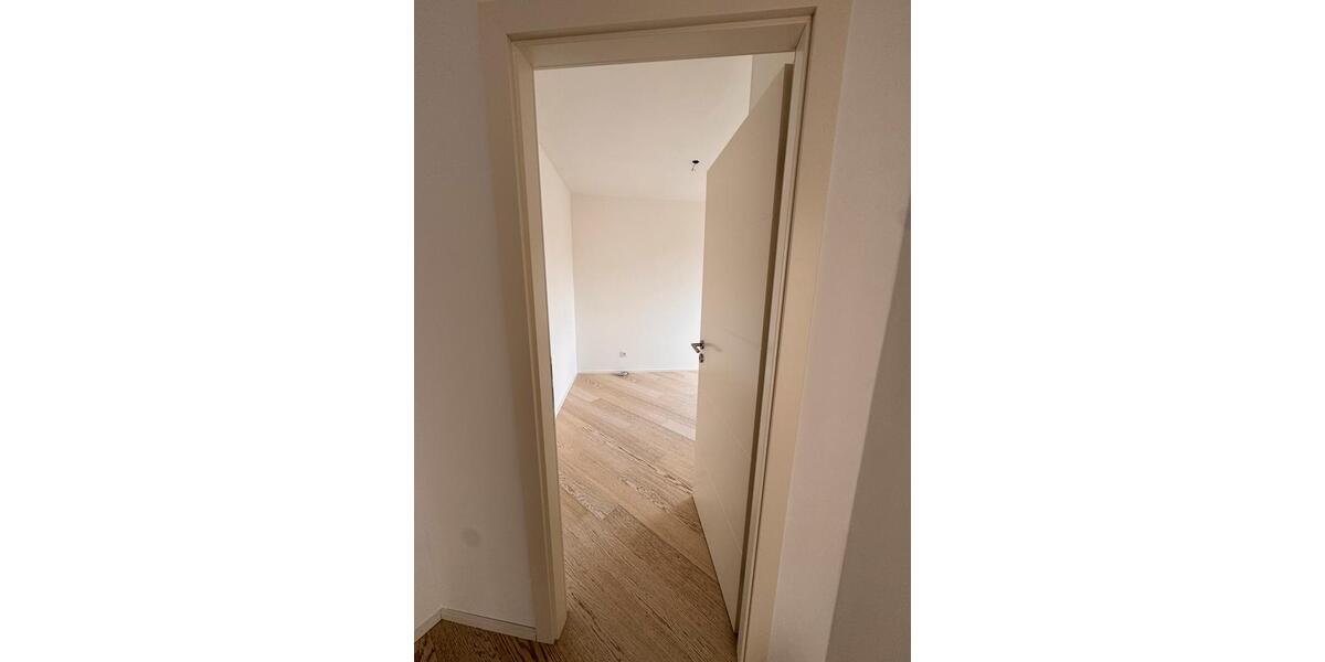 Etagenwohnung Stuttgart Mühlhausen - 3 Zimmer, 71 m&sup2;, 1.100&euro; | Angebot:25851439