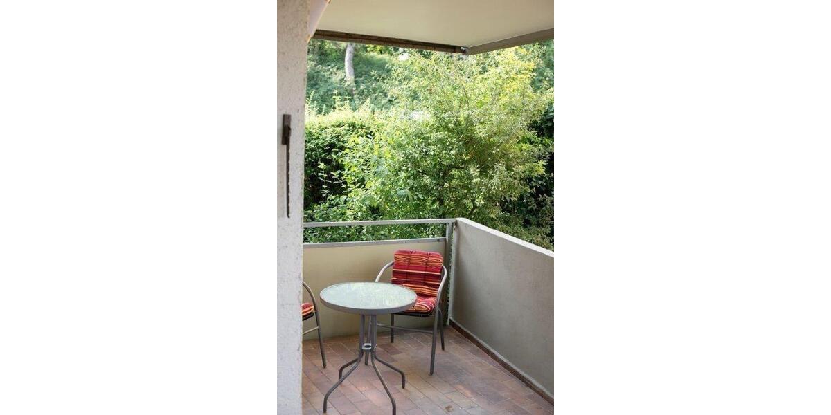 Erdgeschoßwohnung Stuttgart Bad Cannstatt - 2 Zimmer, 57 m&sup2;, 990&euro; | Angebot:25402511