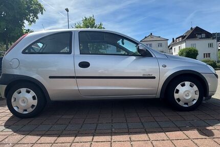 Opel Corsa 92.000 km 2.600 &euro; Stuttgart 70437