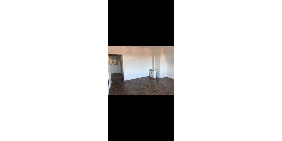 Etagenwohnung Stuttgart Stuttgart-Ost - 3 Zimmer, 85 m&sup2;, 1.350&euro; | Angebot:25477845