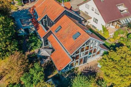 Haus Ditzingen-Hirschlanden Hirschlanden - 7 Zimmer, 236 m&sup2;, 899.000&euro; | Angebot:27473418