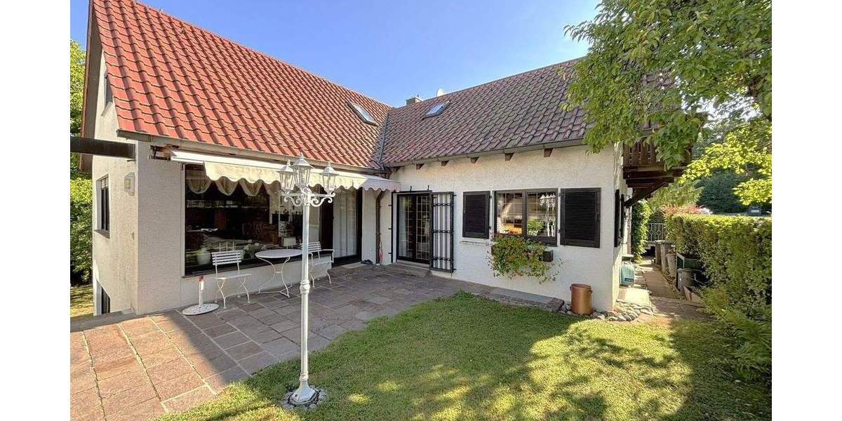 Einfamilienhaus Böblingen - 6 Zimmer, 196 m&sup2;, 895.000&euro; | Angebot:25733305