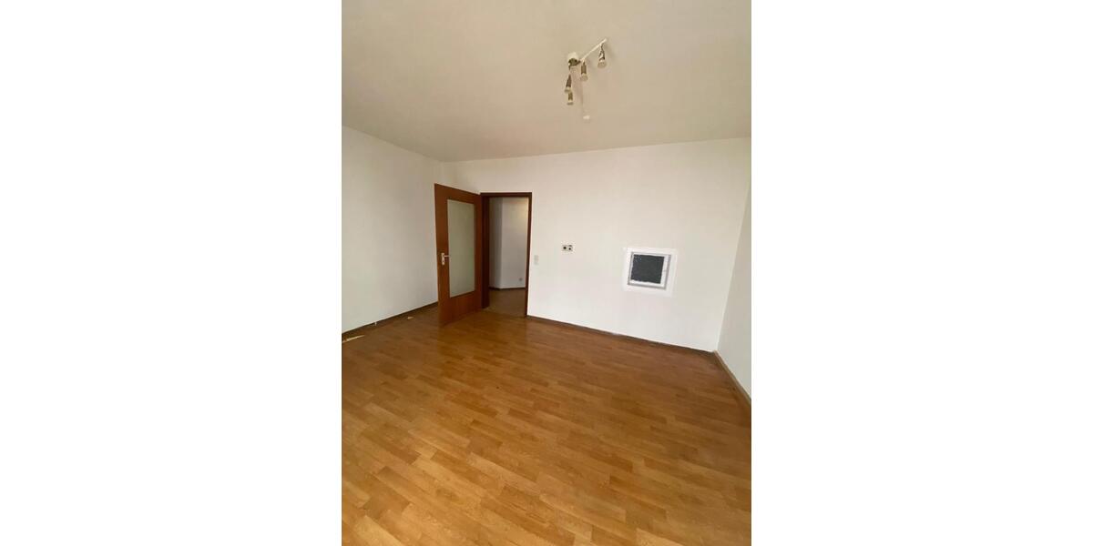 Erdgeschoßwohnung Waiblingen - 3 Zimmer, 70 m&sup2;, 1.200&euro; | Angebot:25786073