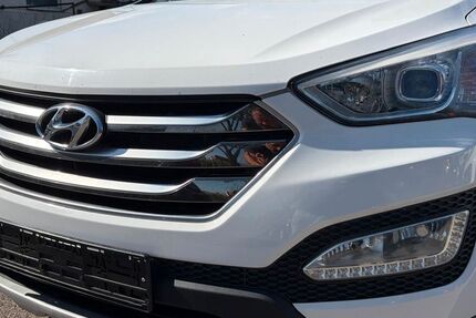 Hyundai SANTA FE 213.000 km 9.950 &euro; Felbach 70736