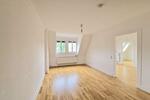 Dachgeschoßwohnung Stuttgart Stuttgart-Mitte - 5 Zimmer, 134 m&sup2;, 2.796&euro; | Angebot:25806143