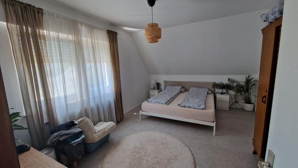 Einfamilienhaus Esslingen am Neckar Pliensauvorstadt - 7 Zimmer, 128 m&sup2;, 485.000&euro; | Angebot:26940262