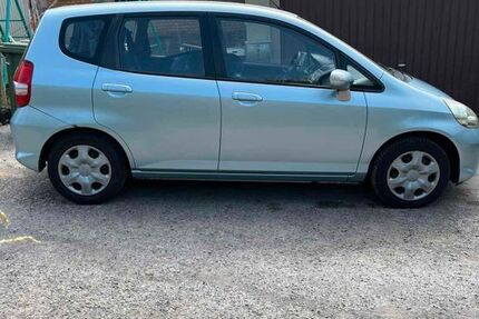 Honda Jazz 247.000 km 1.400 &euro; Vaihingen an der Enz 71665