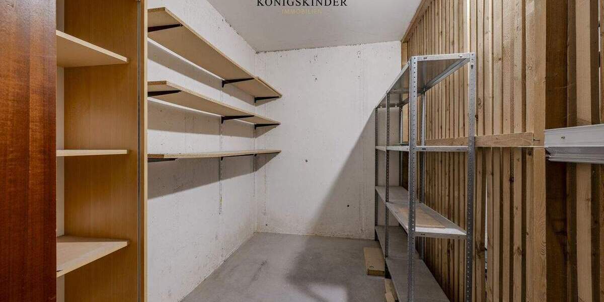 Etagenwohnung Stuttgart / Obertürkheim Obertürkheim - 3 Zimmer, 84 m&sup2;, 324.900&euro; | Angebot:25676122