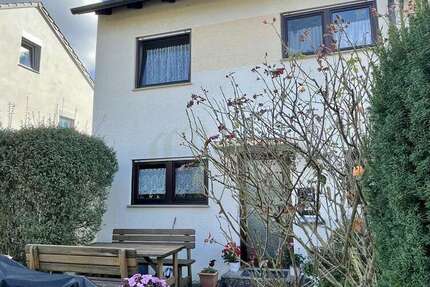 Haus Asperg - 4 Zimmer, 97 m&sup2;, 440.000&euro; | Angebot:25806368