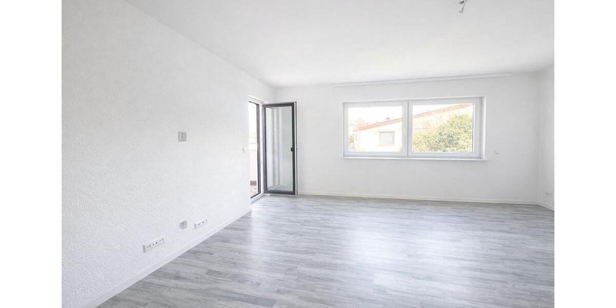 Etagenwohnung Esslingen am Neckar Pliensauvorstadt - 3 Zimmer, 20 m&sup2;, 1.350&euro; | Angebot:26019857
