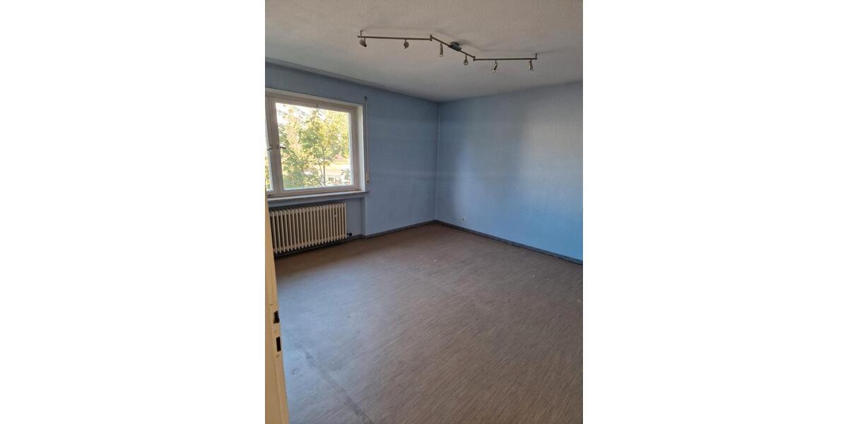 Etagenwohnung Ludwigsburg - 3 Zimmer, 71 m&sup2;, 230.000&euro; | Angebot:26765342