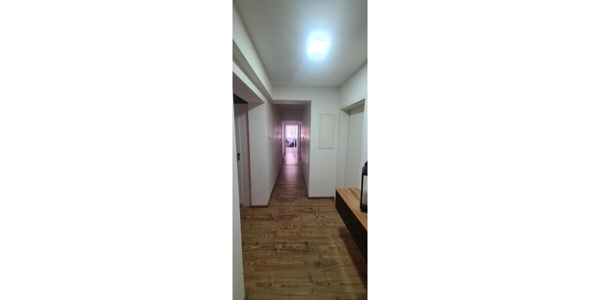 Erdgeschoßwohnung Heilbronn Böckingen - 7 Zimmer, 171 m&sup2;, 445.000&euro; | Angebot:27218917