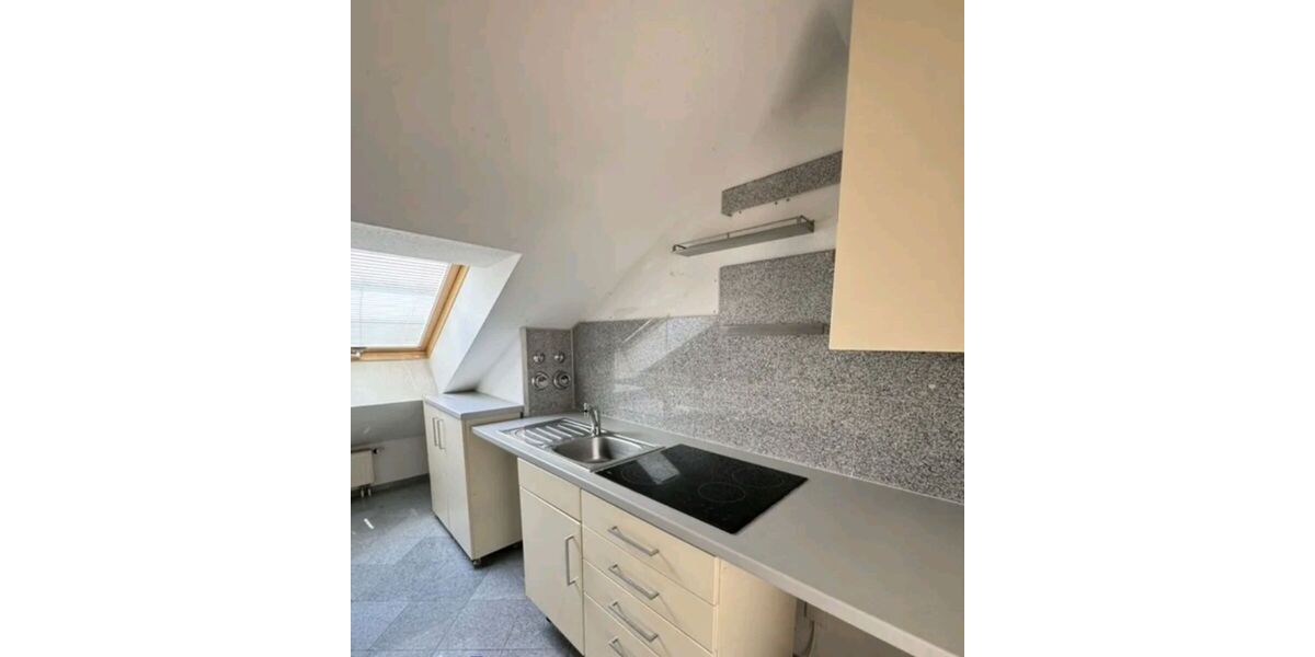 4- Zimmer DG Wohnung mit Südbalkon befristete Vermietung 18 Monate - Appartement Kornwestheim | Angebot:26838292