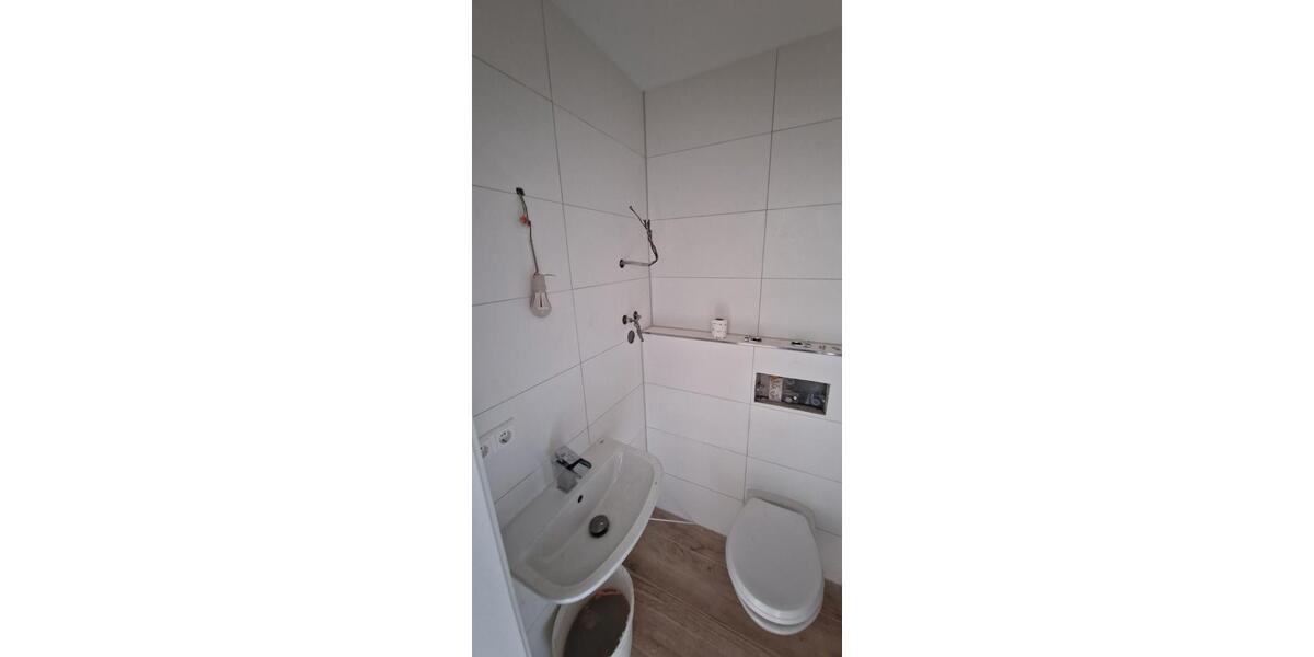 Hochparterre Stuttgart Neuwirtshaus - 2 Zimmer, 56 m&sup2;, 950&euro; | Angebot:26012917