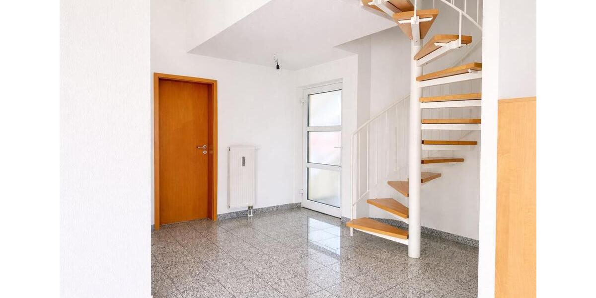 Maisonettenwohnung Ludwigsburg Hoheneck - 2.5 Zimmer, 111 m&sup2;, 1.430&euro; | Angebot:25637933