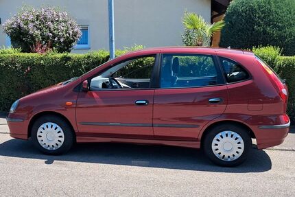 Nissan Almera Tino 80.000 km 2.700 &euro; Hilzingen 78247