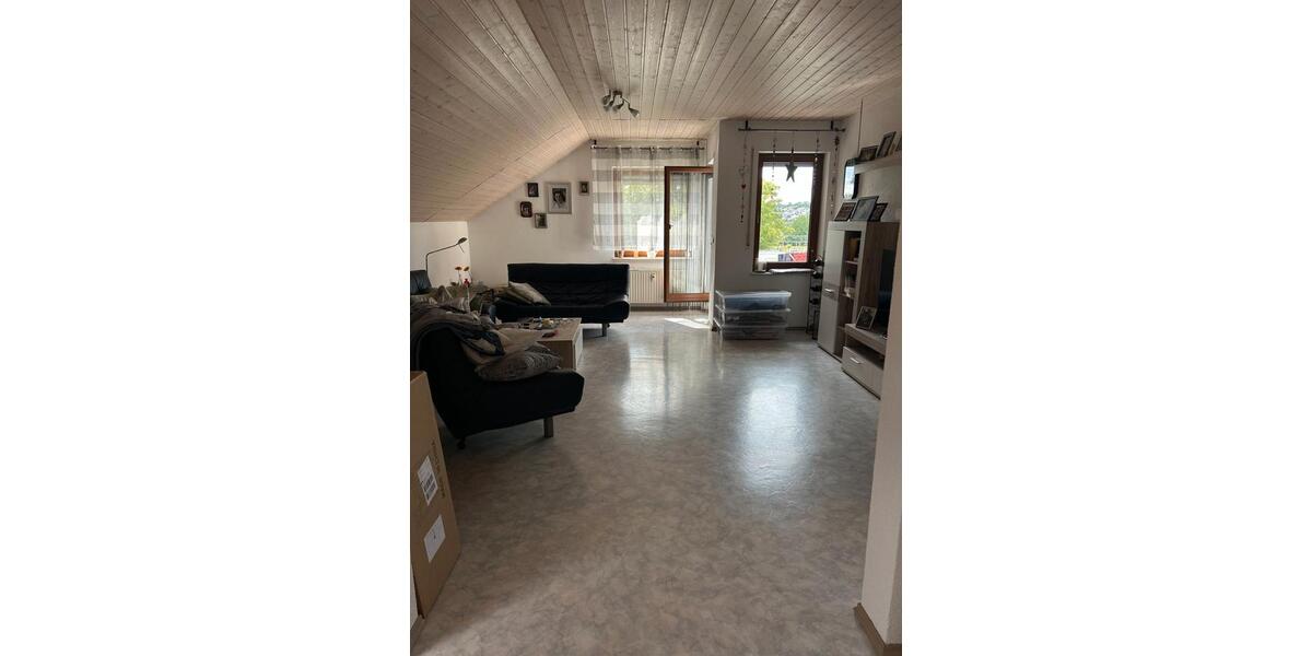 Dachgeschoßwohnung Bietigheim-Bissingen Bissingen - 3.5 Zimmer, 95 m&sup2;, 970&euro; | Angebot:27576397