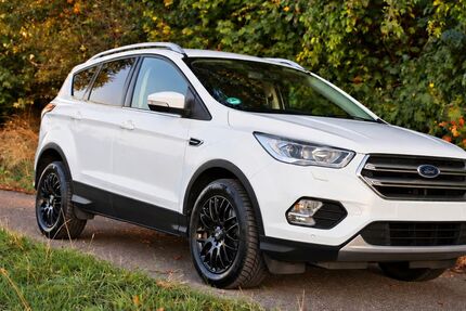 Ford Kuga 100.000 km 15.990 &euro; Heilbronn 74074