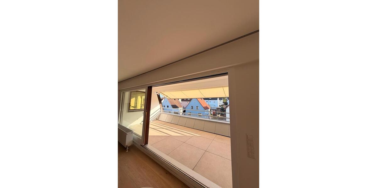 Dachgeschoßwohnung Kornwestheim - 4 Zimmer, 108 m&sup2;, 560.000&euro; | Angebot:25641429