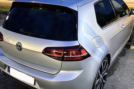 VW Golf 49.800 km 17.890 &euro; Stuttgart 70174