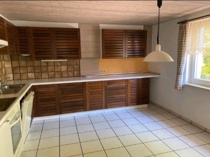 Doppelhaushälfte Backnang - 7 Zimmer, 175 m&sup2;, 330.000&euro; | Angebot:26803132