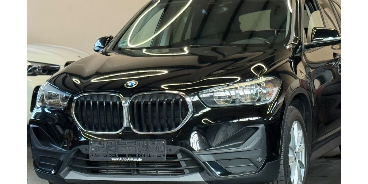 BMW X1 153.000 km 16.980 &euro; Stuttgart 70374