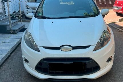 Ford Fiesta 289.000 km 1.500 &euro; Sindelfingen 71065