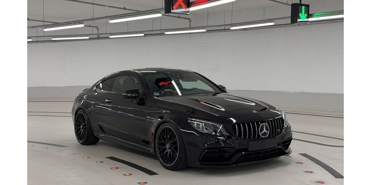Mercedes-Benz C 63 AMG 6.093 km 69.990 &euro; Lauffen 74348