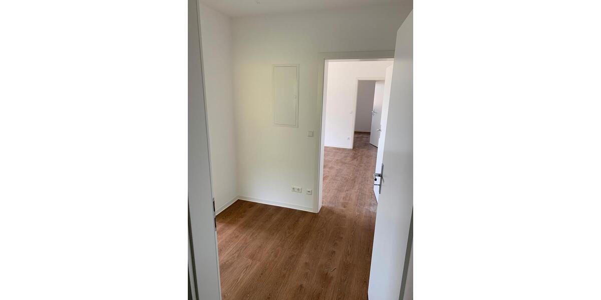 Terrassenwohnung Esslingen am Neckar Hegensberg - 2 Zimmer, 51 m&sup2;, 523&euro; | Angebot:26096007