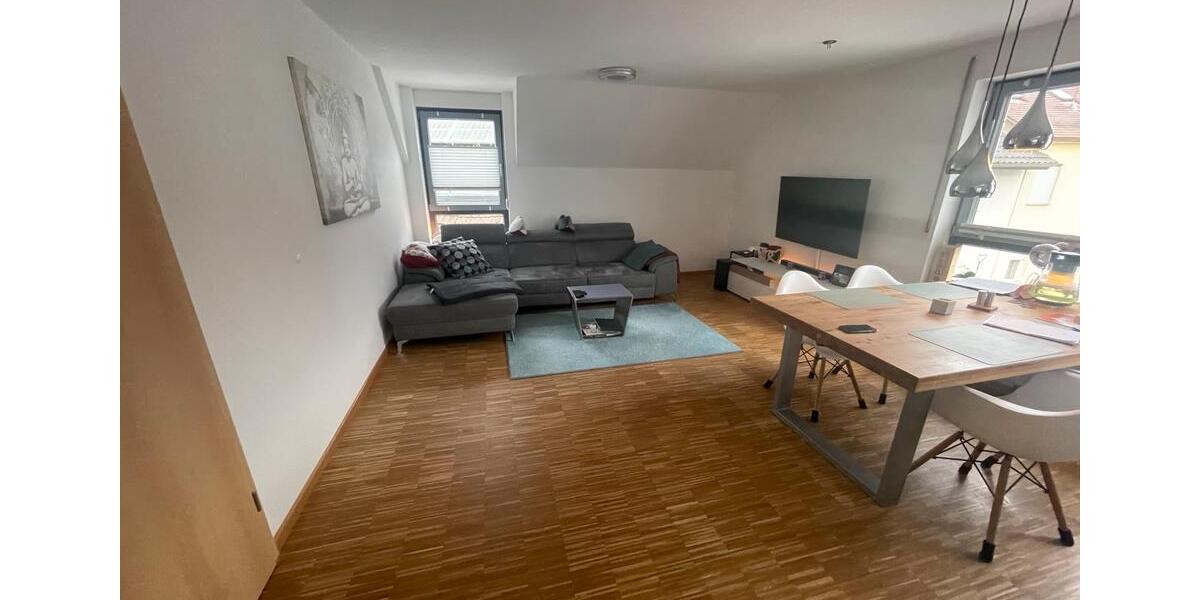 Maisonettenwohnung Weinsberg - 5 Zimmer, 118 m&sup2;, 1.750&euro; | Angebot:27595285