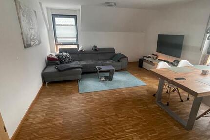 Wohnung Weinsberg - 5 Zimmer, 118 m&sup2;, 1.750&euro; | Angebot:27595285