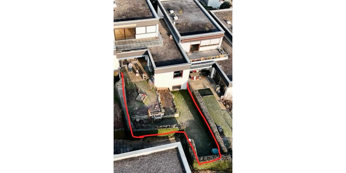 Erdgeschoßwohnung Esslingen am Neckar Brühl - 4.5 Zimmer, 114 m&sup2;, 1.350&euro; | Angebot:26341258