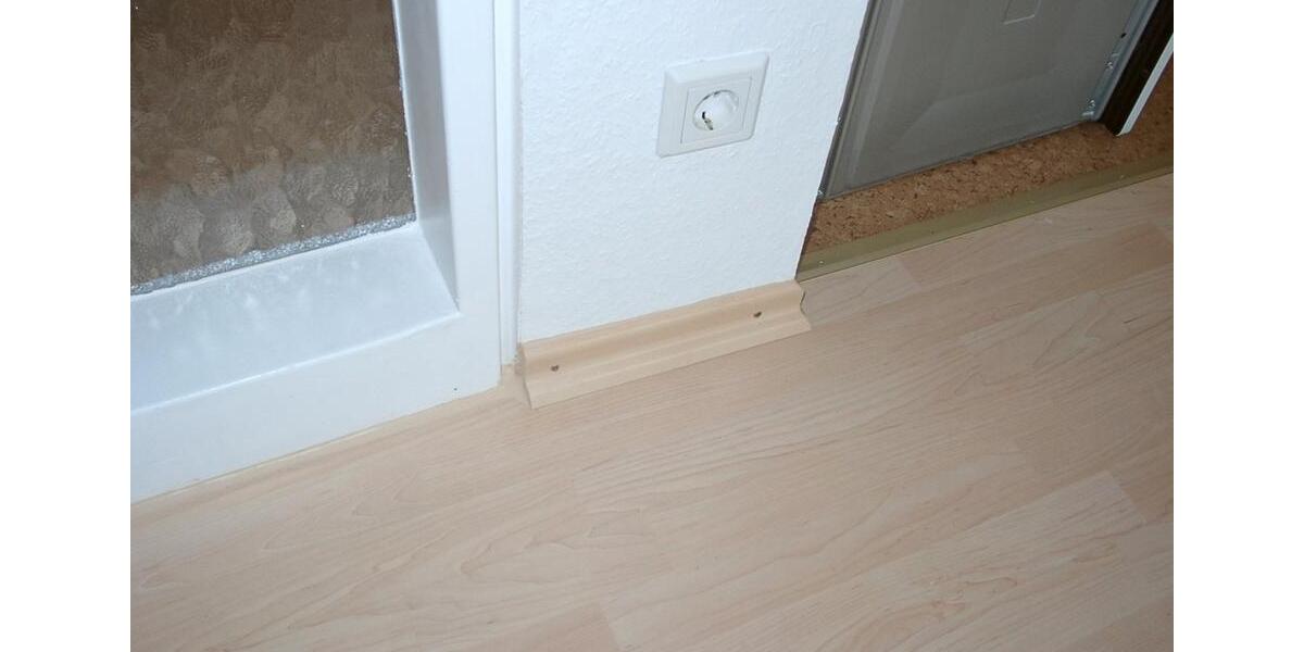 Erdgeschoßwohnung Backnang - 3.5 Zimmer, 96 m&sup2;, 1.056&euro; | Angebot:27575149