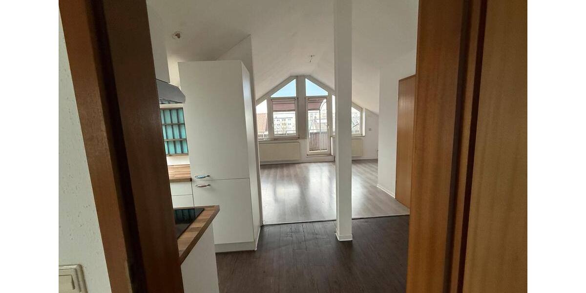 Dachgeschoßwohnung Renningen - 2 Zimmer, 44 m&sup2;, 198.000&euro; | Angebot:25989349