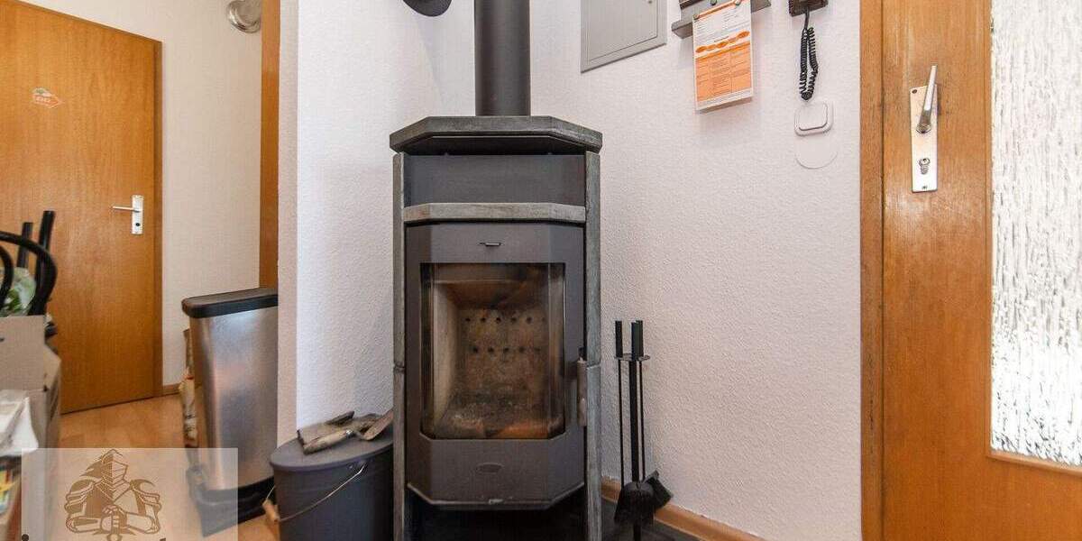 Mehrfamilienhaus, Wohnhaus Heilbronn / Neckargartach Neckargartach - 8 Zimmer, 194 m&sup2;, 548.000&euro; | Angebot:25742864