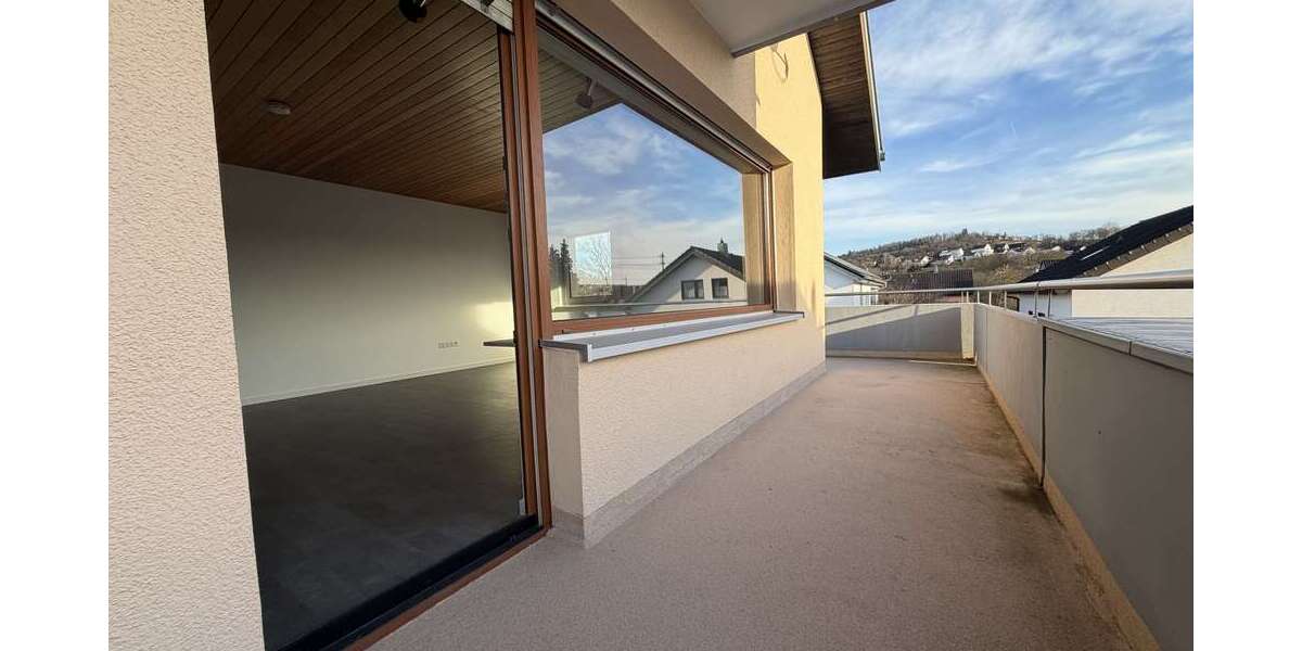 Etagenwohnung Winnenden - 3 Zimmer, 112 m&sup2;, 1.350&euro; | Angebot:24899088