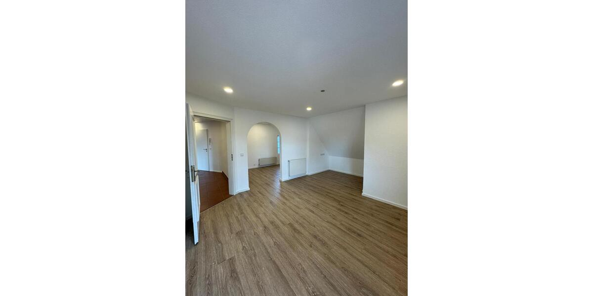 Maisonettenwohnung Filderstadt - 5 Zimmer, 130 m&sup2;, 1.690&euro; | Angebot:26454710
