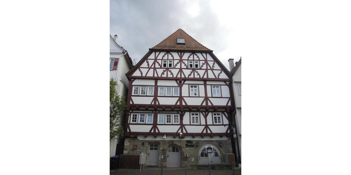 Etagenwohnung Leonberg - 2 Zimmer, 70 m&sup2;, 1.100&euro; | Angebot:26038766