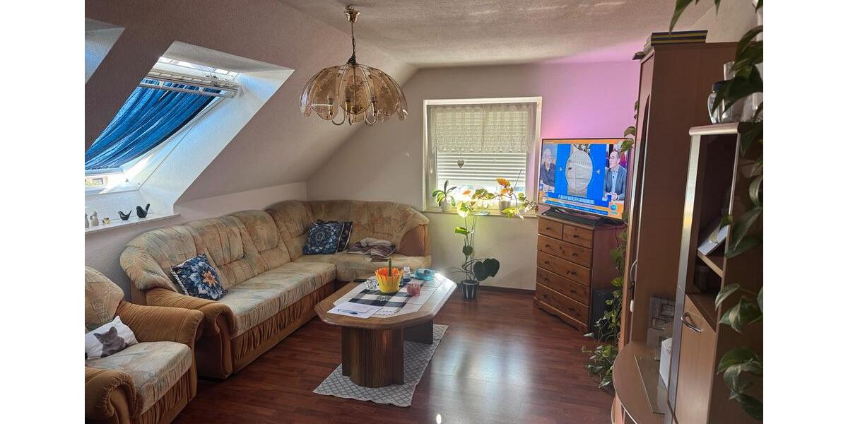 Dachgeschoßwohnung Altbach - 2 Zimmer, 68 m&sup2;, 750&euro; | Angebot:24876922