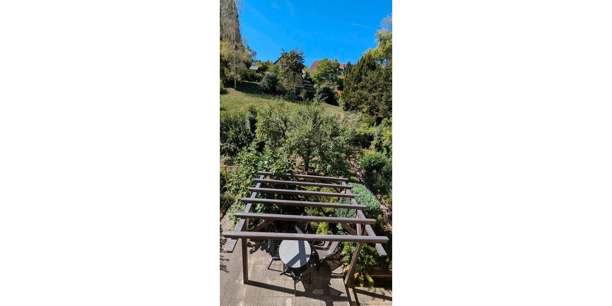 Etagenwohnung Stuttgart Hedelfingen - 4 Zimmer, 100 m&sup2;, 1.300&euro; | Angebot:27534757