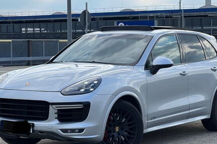 Porsche Cayenne 87.500 km 29.900 &euro; Sindelfingen 71069