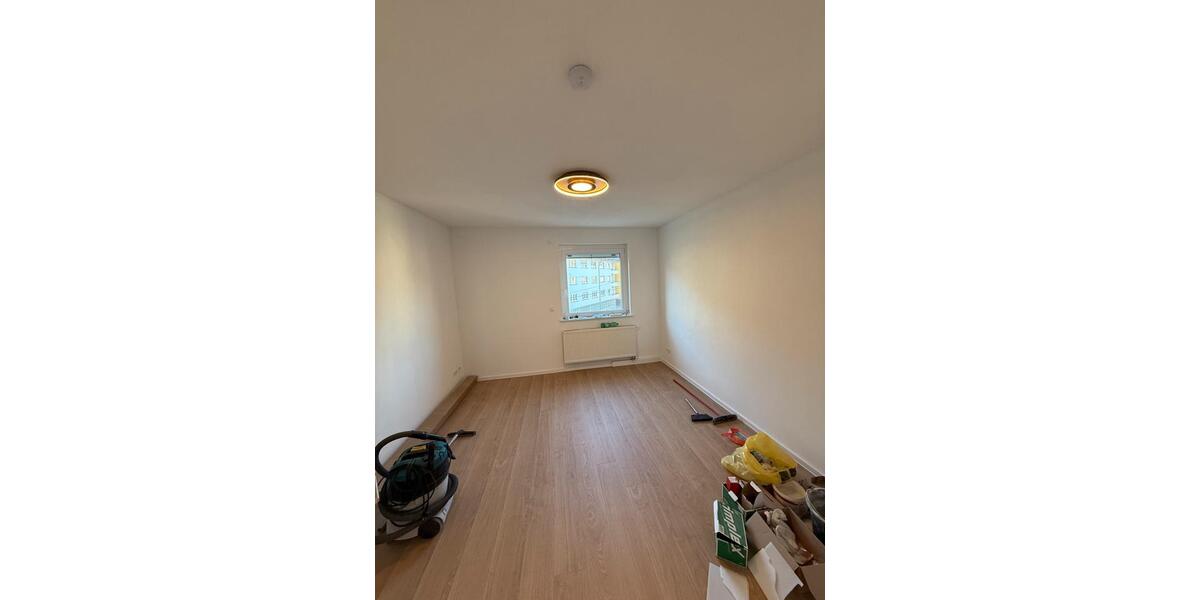 Erdgeschoßwohnung Stuttgart Stuttgart-Ost - 3 Zimmer, 65 m&sup2;, 1.300&euro; | Angebot:26147824