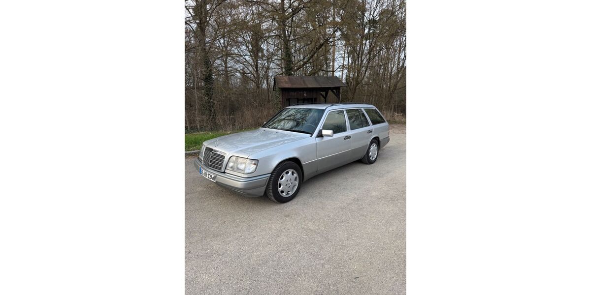 Mercedes-Benz 220 314.000 km 12.900 &euro; Schönaich 71101