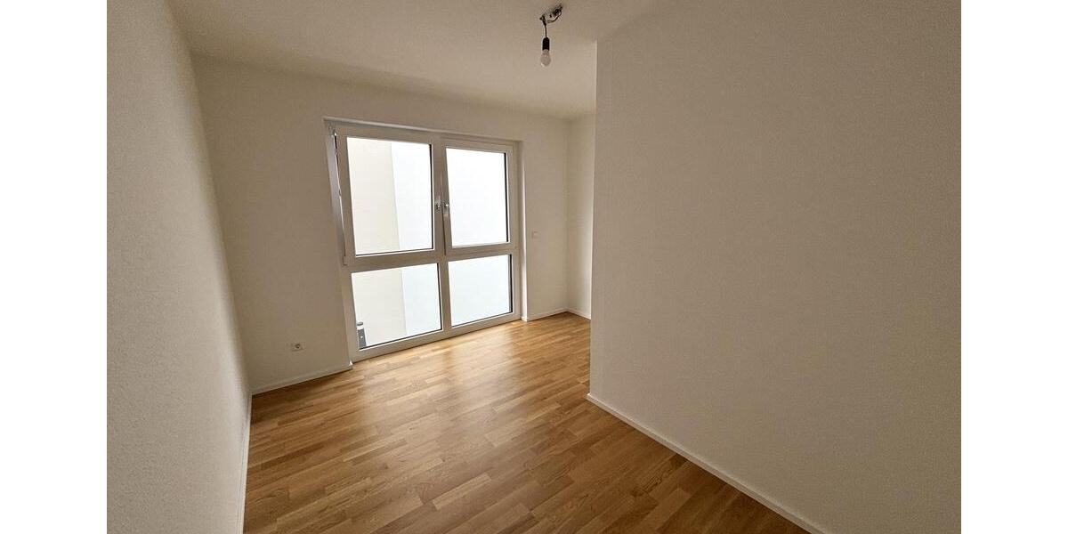 Etagenwohnung Fellbach Oeffingen - 3.5 Zimmer, 72 m&sup2;, 1.300&euro; | Angebot:25362237