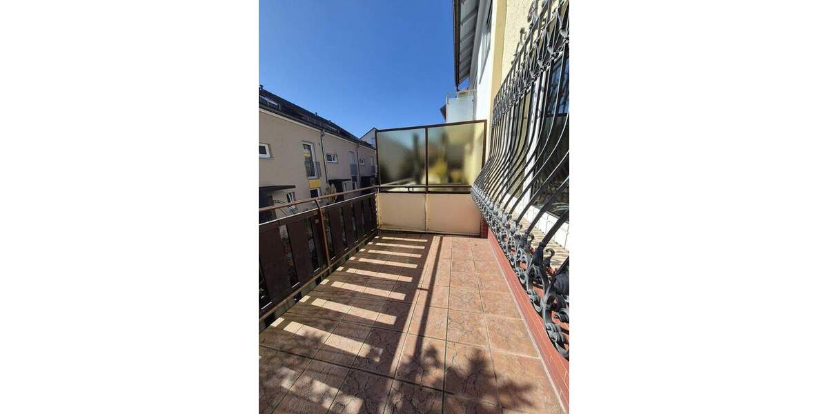 Doppelhaushälfte Ludwigsburg Eglosheim - 8 Zimmer, 168 m&sup2;, 499.500&euro; | Angebot:25749261