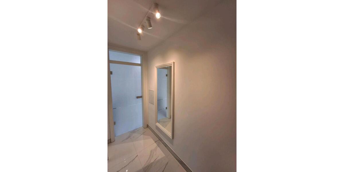 Hochparterre Stuttgart Stuttgart-Ost - 3 Zimmer, 67 m&sup2;, 260.000&euro; | Angebot:24867383