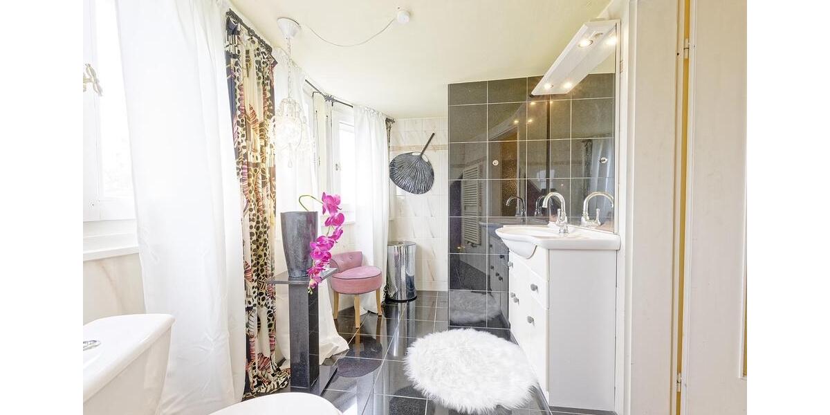 Dachgeschoßwohnung Stuttgart Feuerbach - 1 Zimmer, 70 m&sup2;, 1.050&euro; | Angebot:27597760
